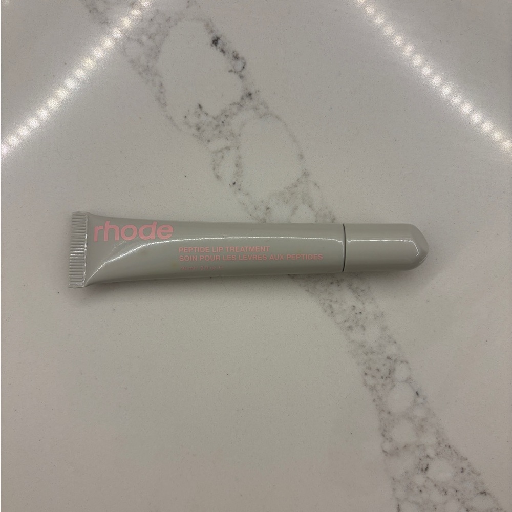 NWOT!! Rhode Vanilla 🤍
